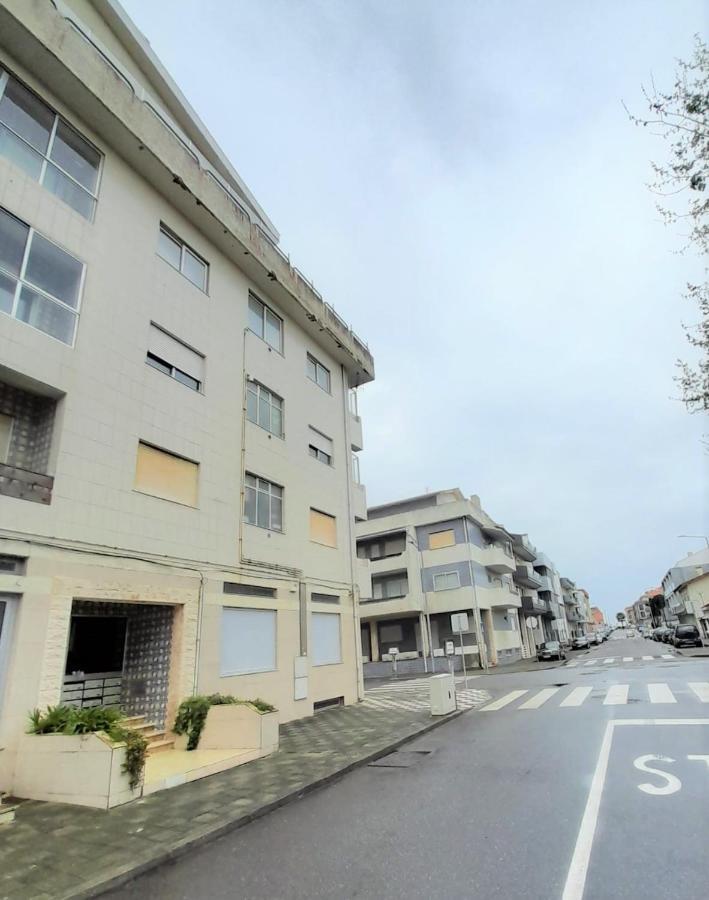 Vasco Da Gama Apartamento T2 Com Terraco Praia Da Barra Gafanha da Nazaré Esterno foto